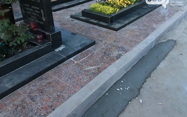 На Аллее Славы начали переделывать памятники погибшим героям АТО Фото № 10 На Аллее Славы начали переделывать памятники погибшим героям АТО Фото № 10
