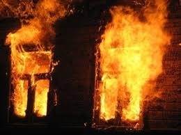 У жителей в Ингулецком районе пожар уничтожил летнюю кухню Фото № 0 У жителей в Ингулецком районе пожар уничтожил летнюю кухню Фото № 0