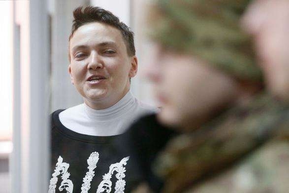 Савченко: в СИЗО коротает время за оригами Фото № 0 Савченко: в СИЗО коротает время за оригами Фото № 0