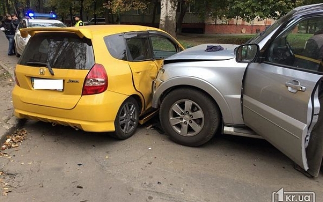 Полиция просит откликнуться свидетелей ДТП в Металлургическом районе Фото № 1 Полиция просит откликнуться свидетелей ДТП в Металлургическом районе Фото № 1