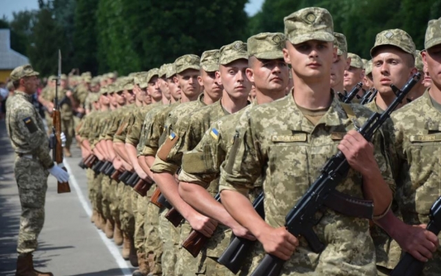 Новые правила призыва 2018: кого заберут в армию осенью Фото № 0 Новые правила призыва 2018: кого заберут в армию осенью Фото № 0