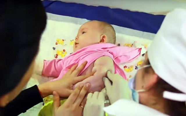 Криворожских детей уже прививают вакциной БЦЖ Фото № 2 Криворожских детей уже прививают вакциной БЦЖ Фото № 2