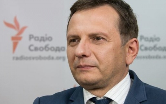 Советник Зеленского предлагает распродать Нафтогаз и Укрзалізницю по частям Фото № 0 Советник Зеленского предлагает распродать Нафтогаз и Укрзалізницю по частям Фото № 0