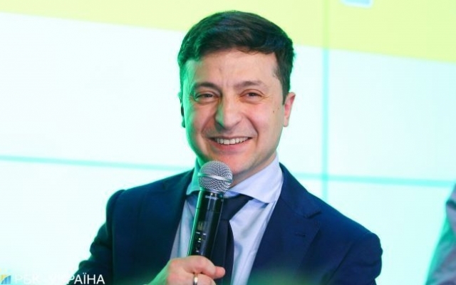 Как выглядел номер Зеленского в отеле Омана и сколько денег ушло на отдых (ВИДЕО) Фото № 0 Как выглядел номер Зеленского в отеле Омана и сколько денег ушло на отдых (ВИДЕО) Фото № 0