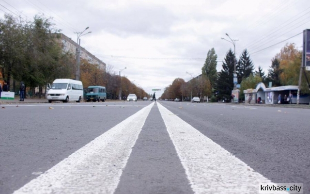 В Терновском районе завершили ремонт центральной дороги Фото № 1 В Терновском районе завершили ремонт центральной дороги Фото № 1