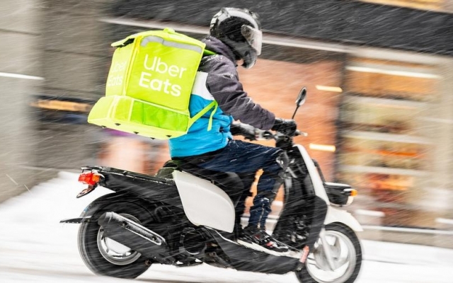 «Будем кушать как в Америке!» Сервис доставки еды Uber Eats запустили в Киеве Фото № 0 «Будем кушать как в Америке!» Сервис доставки еды Uber Eats запустили в Киеве Фото № 0