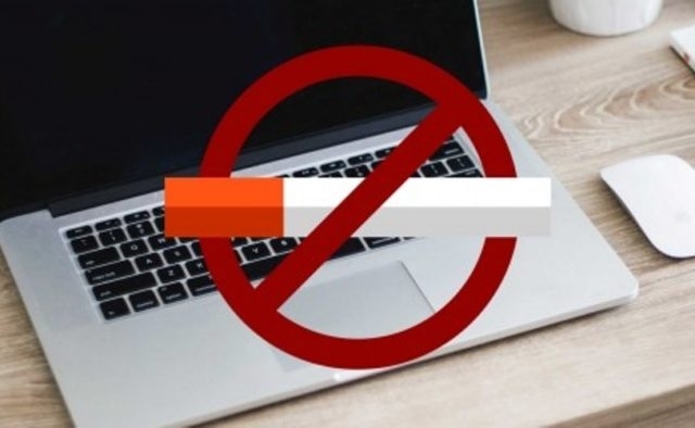 Apple отказывает в гарантийном ремонте курильщикам Фото № 0 Apple отказывает в гарантийном ремонте курильщикам Фото № 0