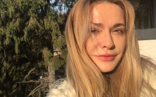 Ольга Сумская встретила Новый год в Карпатах Фото № 0 Ольга Сумская встретила Новый год в Карпатах Фото № 0