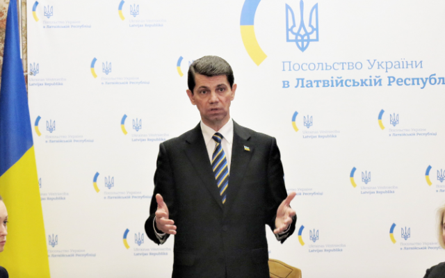 Посол Украины в Латвии рассказал о готовящейся легализации трудовых мигрантов Фото № 0 Посол Украины в Латвии рассказал о готовящейся легализации трудовых мигрантов Фото № 0