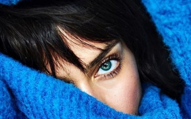 Ирина Шейк снялась для обложки португальского Vogue Фото № 0 Ирина Шейк снялась для обложки португальского Vogue Фото № 0