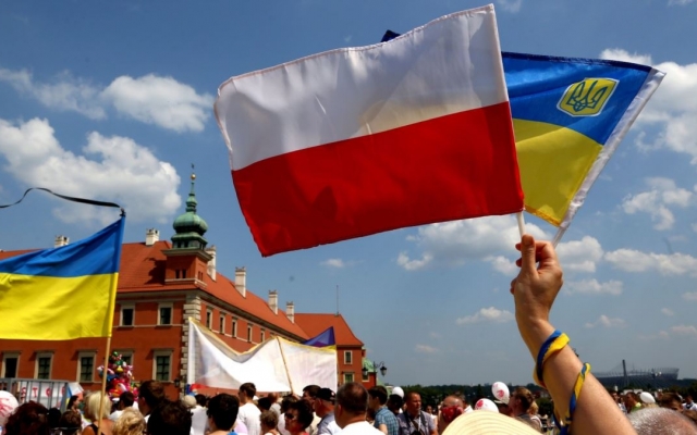 Зарплаты в Украине и Польше: разница уменьшилась в 2 раза Фото № 0 Зарплаты в Украине и Польше: разница уменьшилась в 2 раза Фото № 0