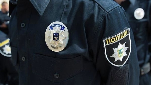 В Кривом Роге полицейские задержали водителя с крупной партией метамфетамина Фото № 0 В Кривом Роге полицейские задержали водителя с крупной партией метамфетамина Фото № 0