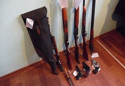 За 10 дней июля жители Кривого Рога принесли в полицию 122 единицы оружия Фото № 0 За 10 дней июля жители Кривого Рога принесли в полицию 122 единицы оружия Фото № 0