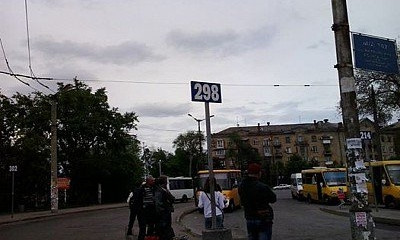 Криворожане проводят выходные в ожидании 298-го маршрута