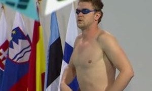 Украинский паралимпиец выиграл "золото" в 100-метровом заплыве 