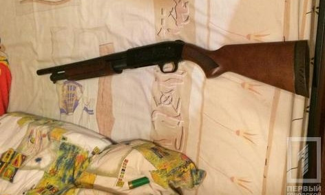 Криворожанин устроил тир в собственной квартире