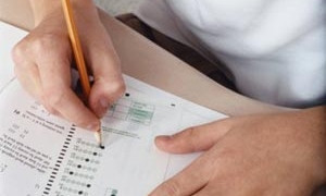 В Кривом Роге двое выпускников сдали ВНО на 200 баллов