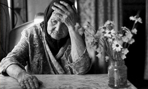 Одинокая старушка попыталась сжечь себя заживо
