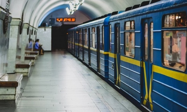 Киевлян предупреждают о закрытии метро