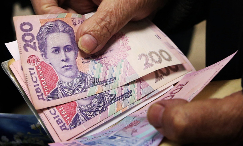 В Украине снова поднимают требования по стажу для выхода на пенсию: каковы новые условия