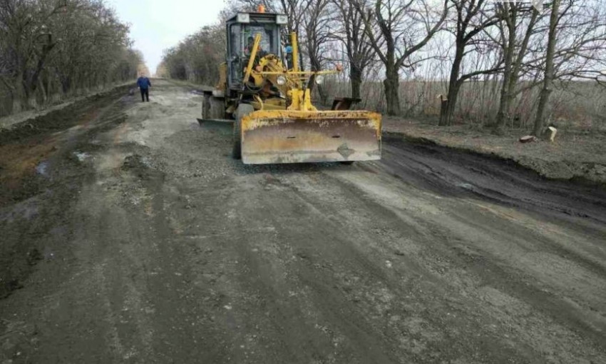 Не отремонтировали, а ликвидировали "аварийную ямочность" на трассе "Кривой Рог-Николаев"