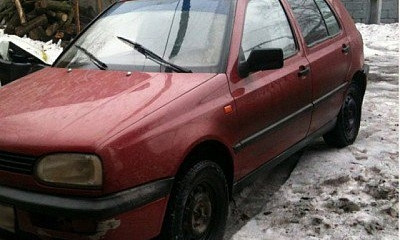 В Кривом Роге задержали автомобиль с поддельными номерами