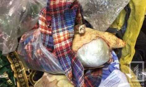 Мужчина пытался вывезти наркотики из Кривого Рога в Москву в утке
