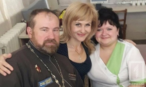 В Кривом Роге наградили медсестру, которая спасала жизнь в зоне АТО
