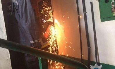 В Кривом Роге пенсионерка 4 дня провела в запертой квартире