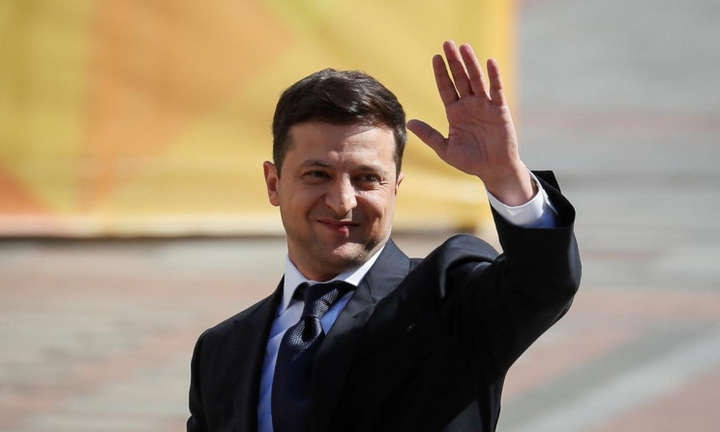 "Или воздушное пространство было ограничено только для президента Зеленского, или помощник президента Зеленского говорит неправду", - Ткач