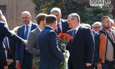 По делу о массовых беспорядках 9 мая прокуроры допрашивают нардепа Вилкула