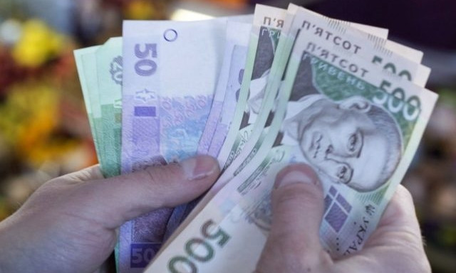Минималка в 2019 году вырастет до 4173 гривен