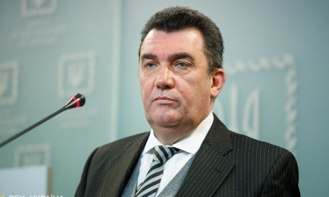 Секретарь СНБО заявил о "профессиональных подстрекателях" на протестах в Новых Санжарах