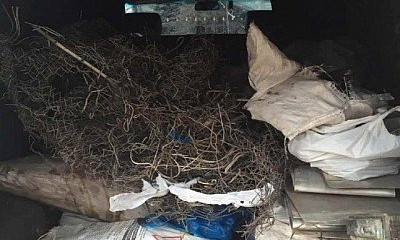 В Кривом Роге остановили автомобиль набитый медью