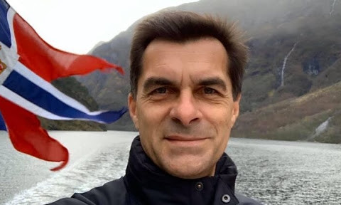 Глава "Укрзализныци" Владимир Жмак признался, что получает 625 тысяч гривен зарплаты, что "значительно меньше", чем у его предшественника (ВИДЕО)