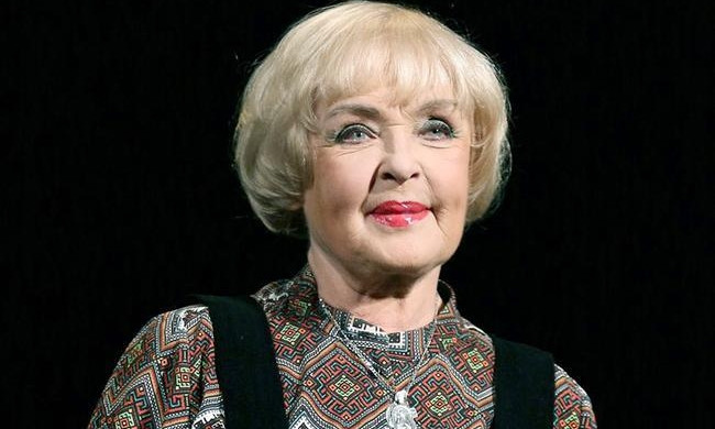 «Неможливо розповісти, це треба бачити», - Ада Роговцева про поїздки в АТО