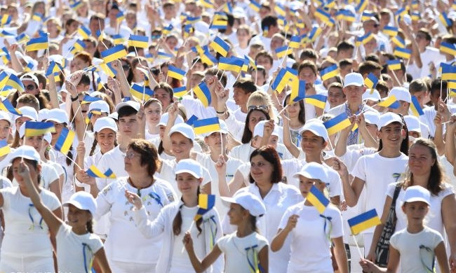 В Украине номер налогоплательщика теперь можно получить уже в 14 лет