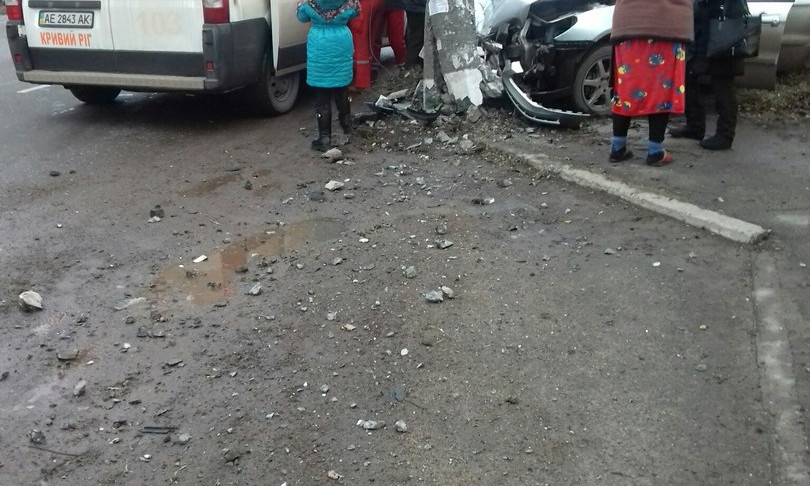 ДТП в Кривом Роге - один человек погиб, трое в больнице