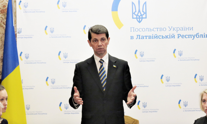 Посол Украины в Латвии рассказал о готовящейся легализации трудовых мигрантов