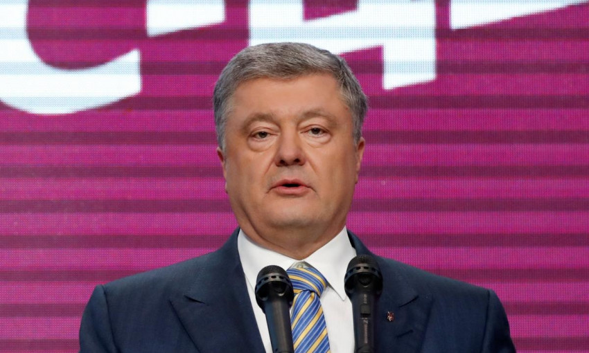 "За все, что сделано за 5 лет": всех благодарных Петру Порошенко созывают на акцию