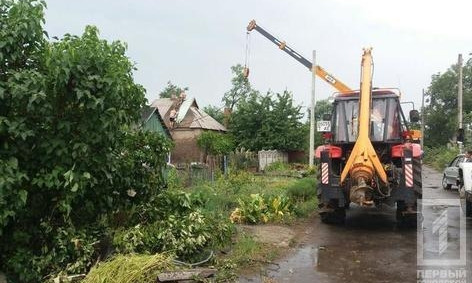 Ураган в Кривом Роге причинил убытков на полтора миллиона гривен