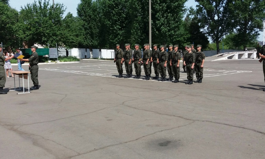 Для внимания криворожан: 1000 украинцев пойдут в Нацгвардию по августовскому призыву, - Кабмин