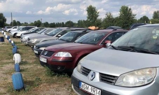 Зеленский предложил отсрочку штрафов для владельцев евроблях