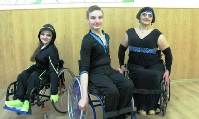 Юноше с инвалидностью запретили показать танец на выпускном