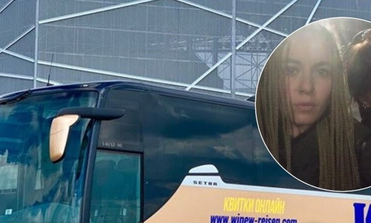 На девушек-волонтеров, которые попали в скандал из-за российского кино, написали заявление (ФОТО)
