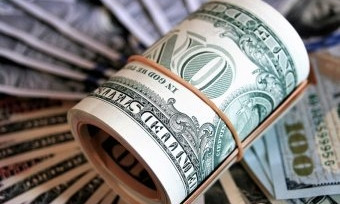В Украине снова подскочил курс доллара