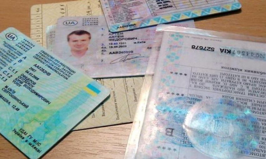 С сегодняшнего дня действуют новые правила получения водительского удостоверения