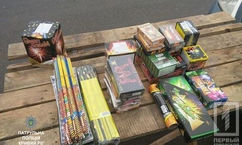 Полицейские "накрыли" незаконную точку продажи пиротехники
