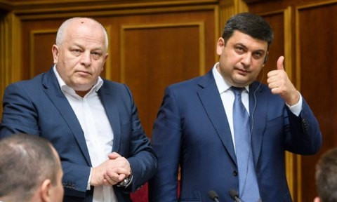 ШОК: Нардепи не знають скільки коштує хліб та які тарифи на компослуги