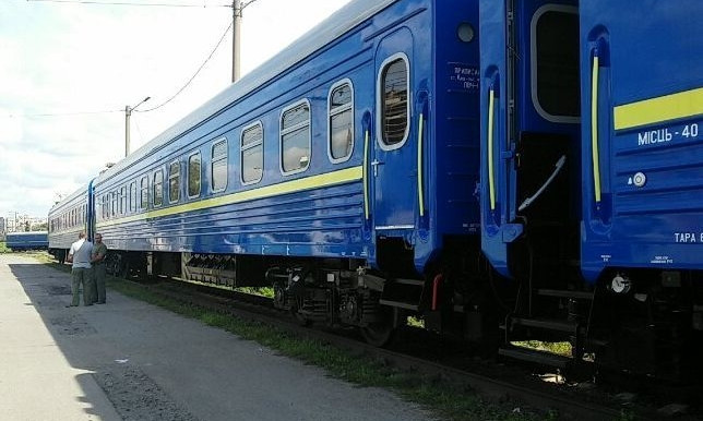 Цены на пассажирские перевозки "Укрзалізниці" планируют поднять после майских праздников